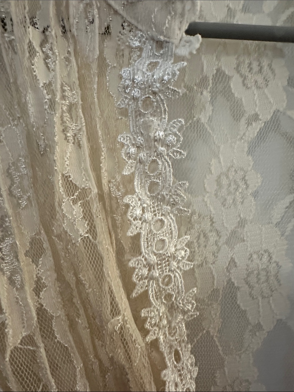 Sheer Lace Kimono Robe in Cream vintage 1 bottom loose - Picture 4 of 16